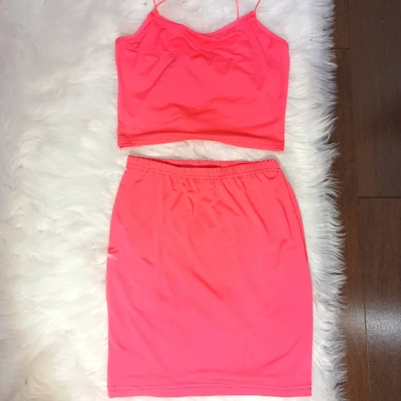 2pc Neon Pink set - Picture 3 of 5